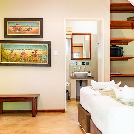 Bayete Guest Lodge ヴィクトリア・フォールズ エクステリア 写真