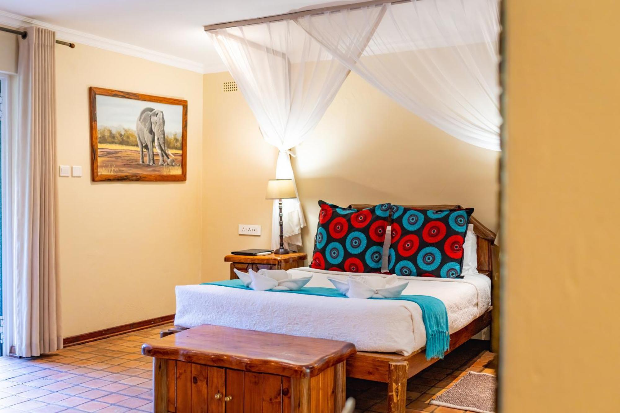 Bayete Guest Lodge ヴィクトリア・フォールズ エクステリア 写真